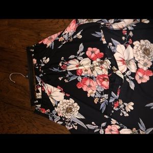 Floral skirt/shorts